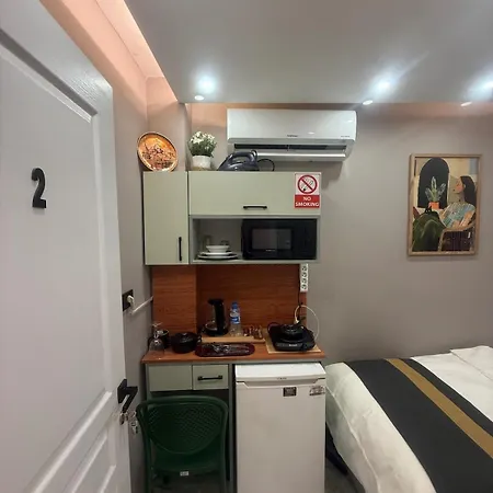 Cozy Near Taksim Metro Station *