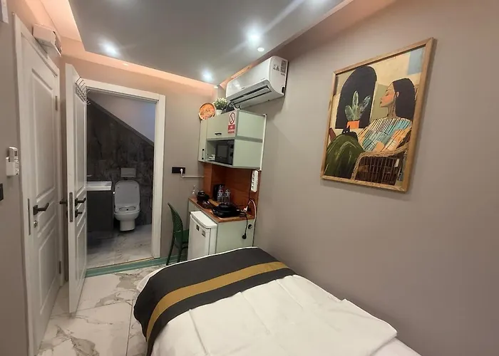 Cozy Near Taksim Metro Station * Стамбул